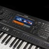 Yamaha PSR-SX700 keyboard